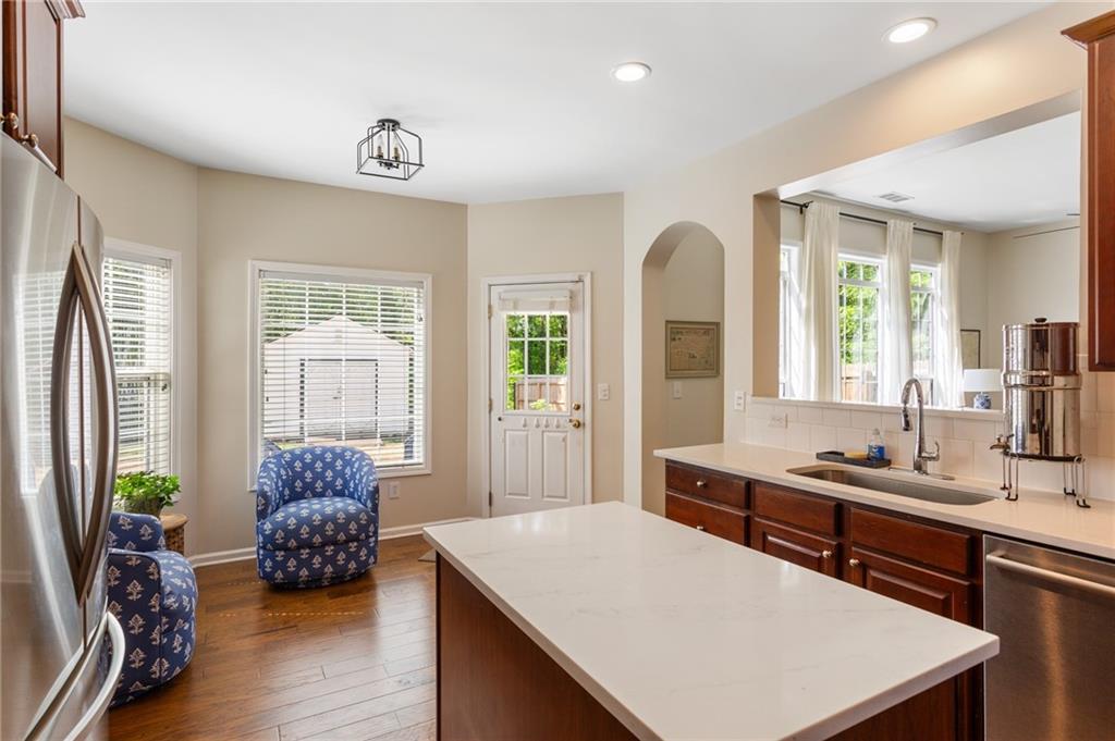 804 Sylvania Court SE