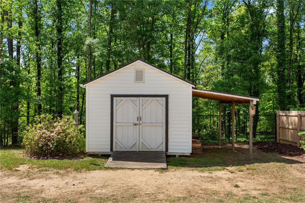 804 Sylvania Court SE