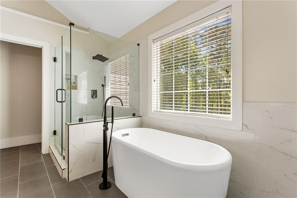 804 Sylvania Court SE