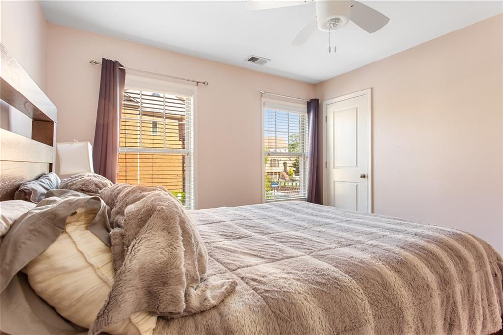 3339 Vintage Circle SE