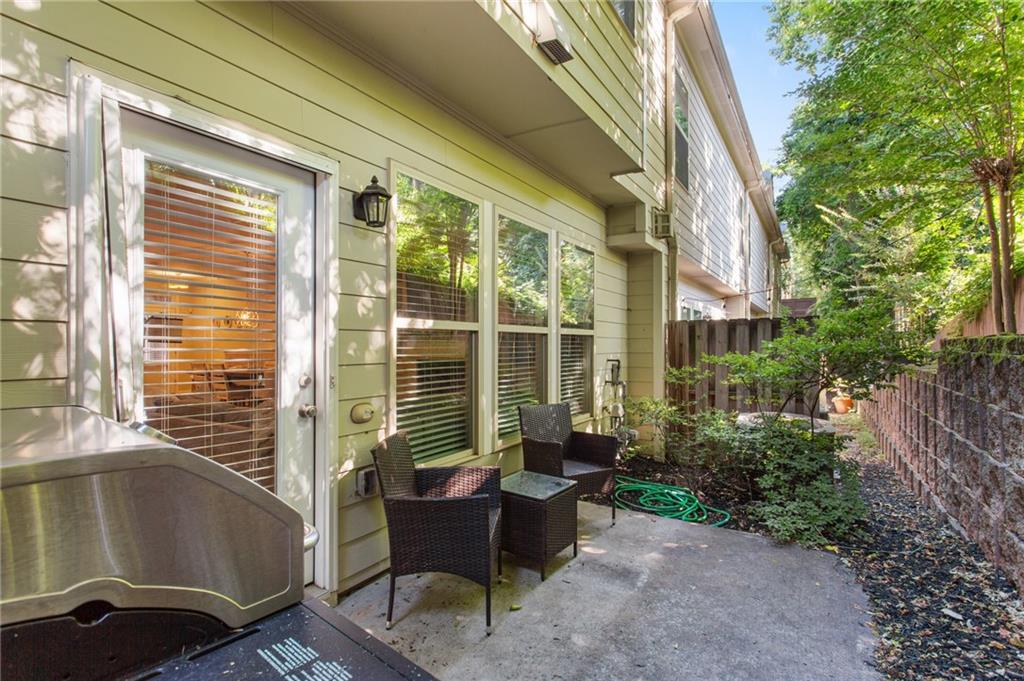 3339 Vintage Circle SE