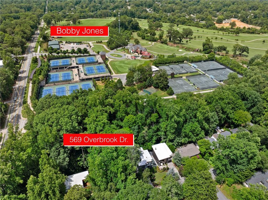 569 Overbrook Drive NW