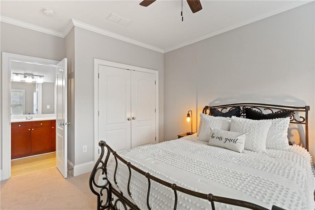 1618 Mosaic Way