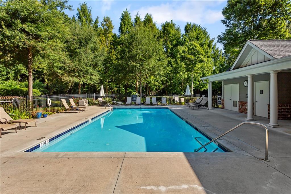1618 Mosaic Way