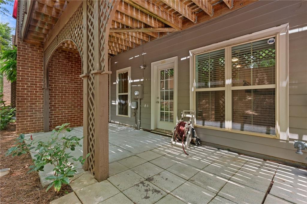 1618 Mosaic Way