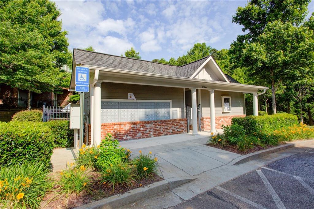1618 Mosaic Way