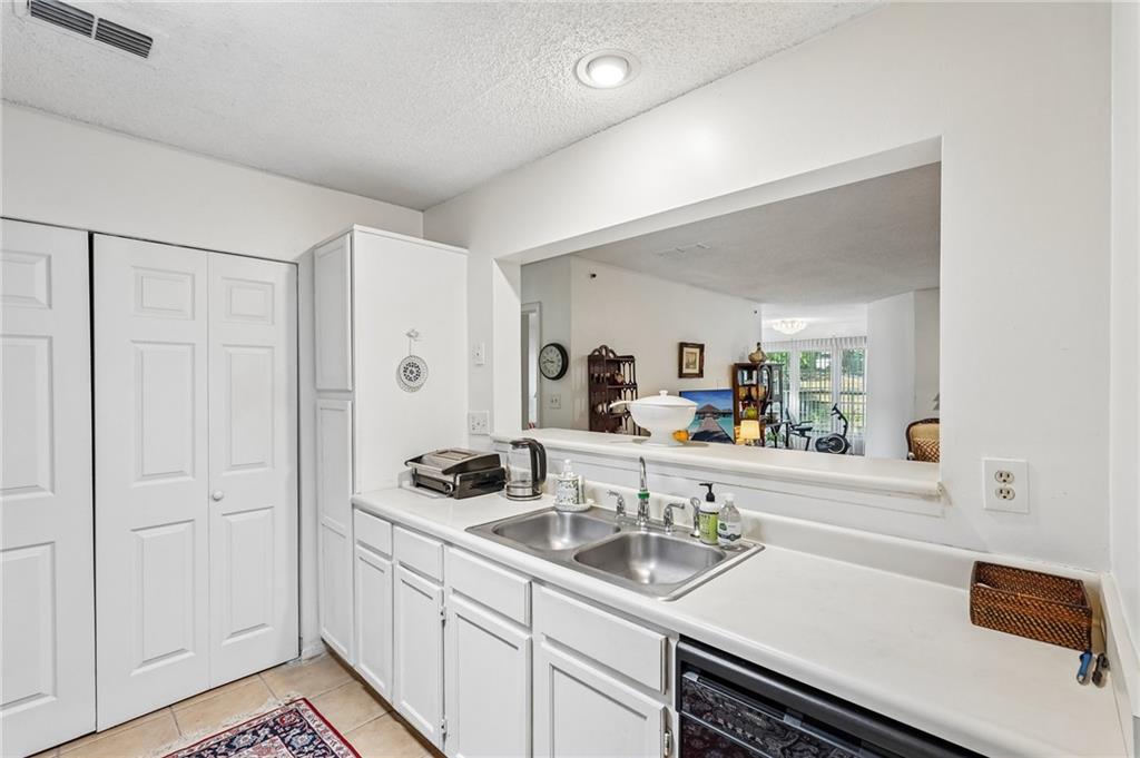 403 Mill Pond Court SE