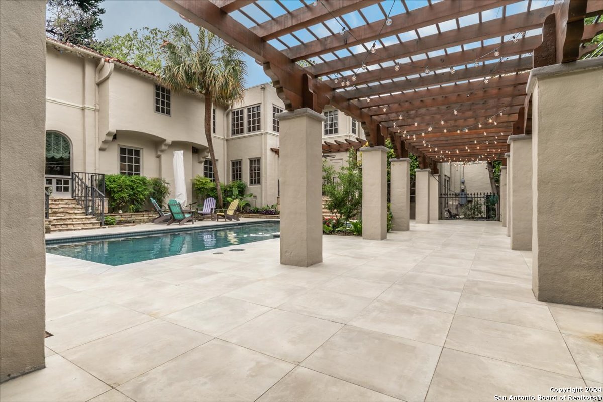 209 Park Hill