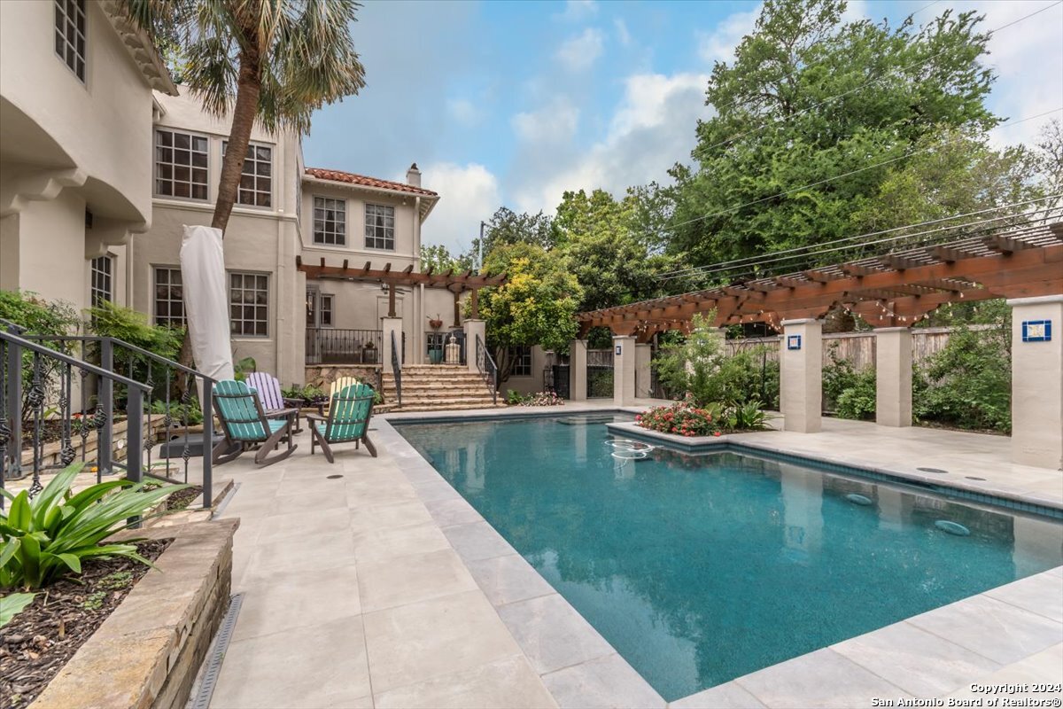 209 Park Hill