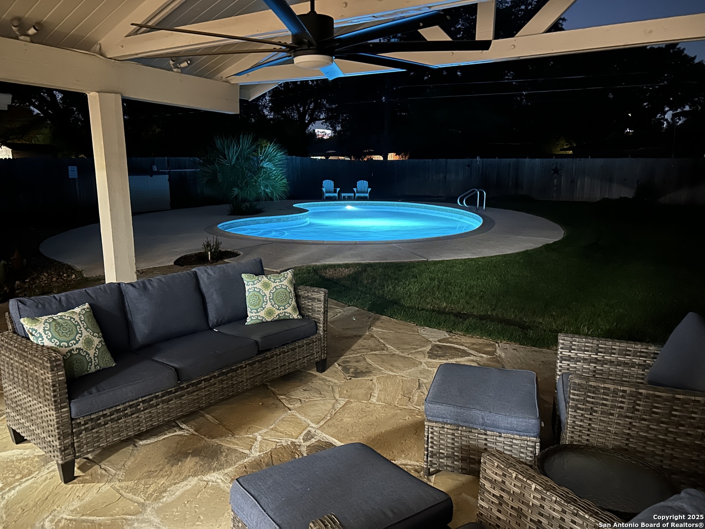 511 Country Ln