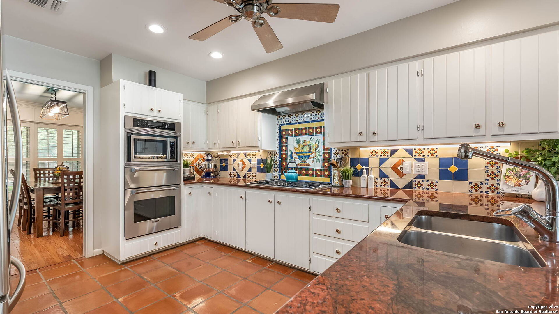 511 Country Ln