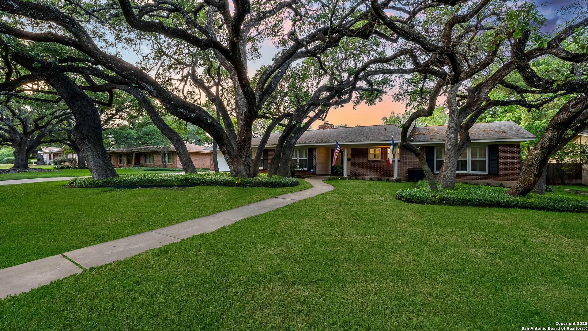 511 Country Ln