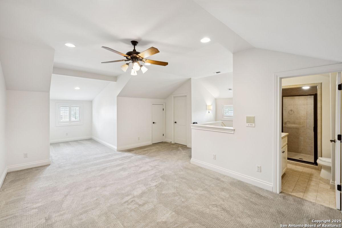 172 KATHERINE CT Unit 1 