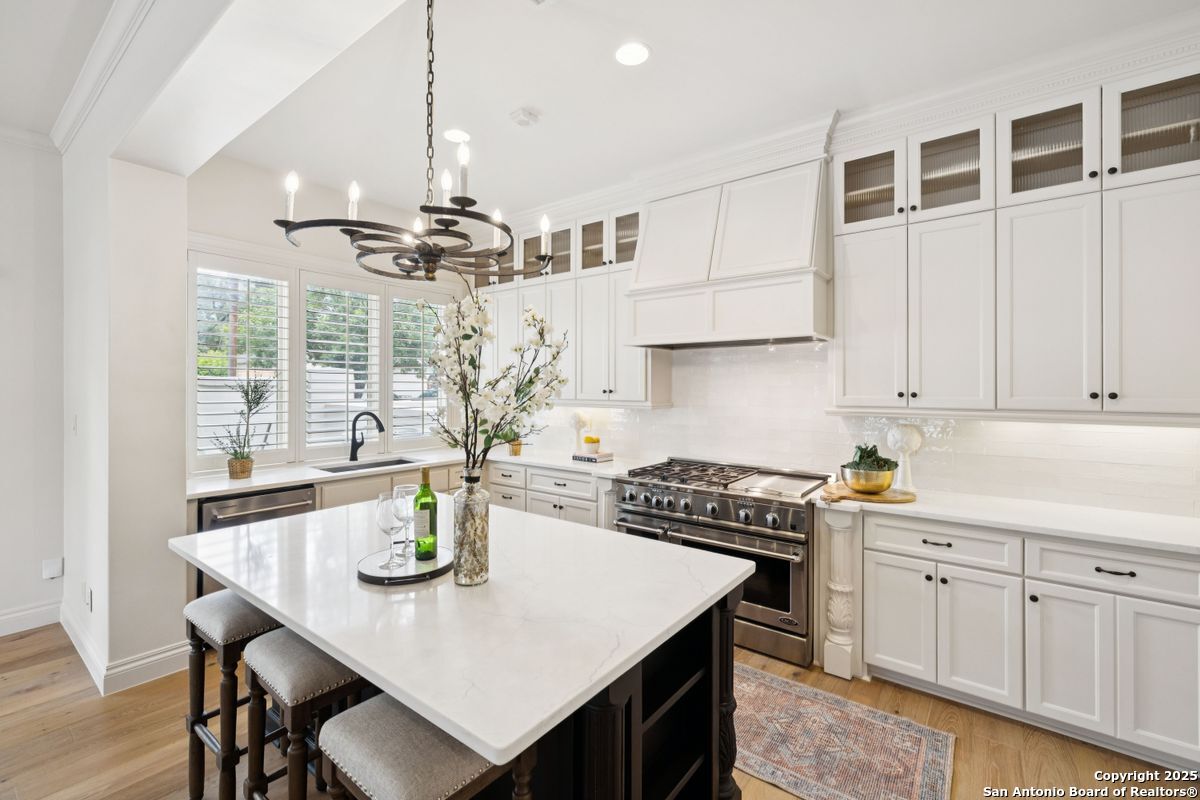 172 KATHERINE CT Unit 1 