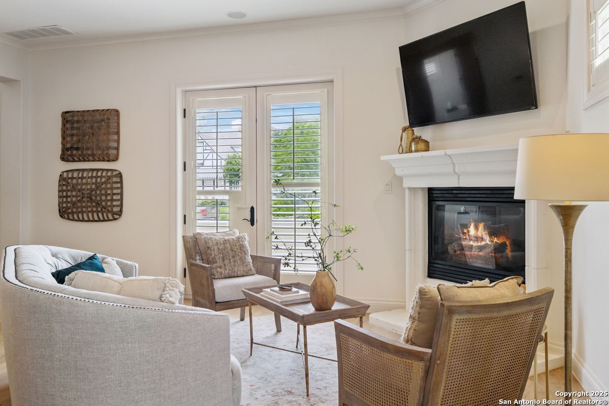 172 KATHERINE CT Unit 1 