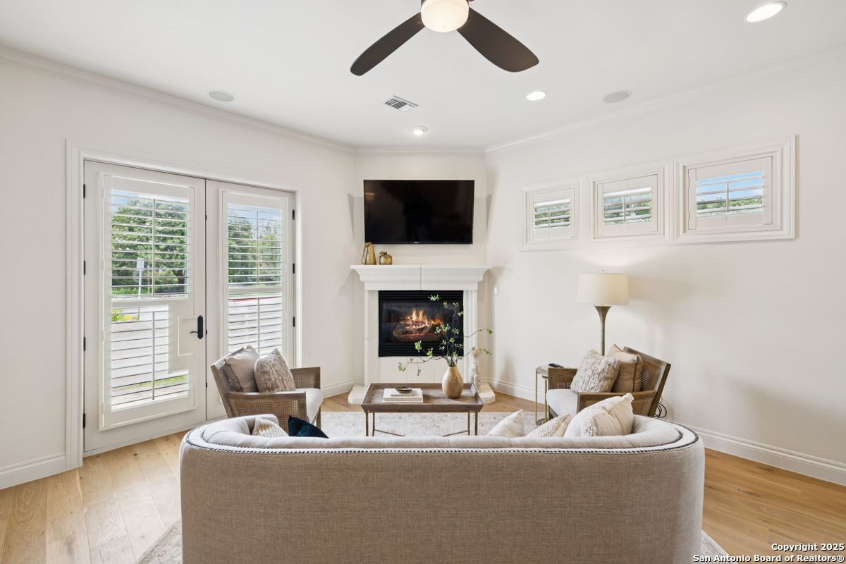 172 KATHERINE CT Unit 1 