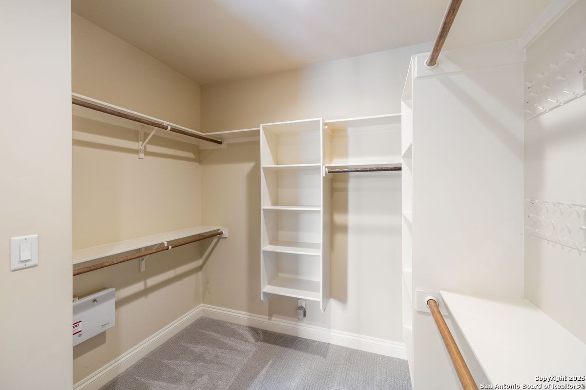 172 KATHERINE CT Unit 1 