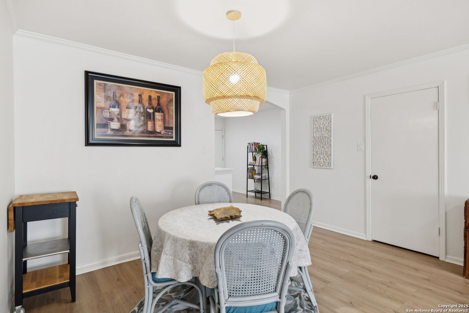 102 Ruelle Ln 220-B