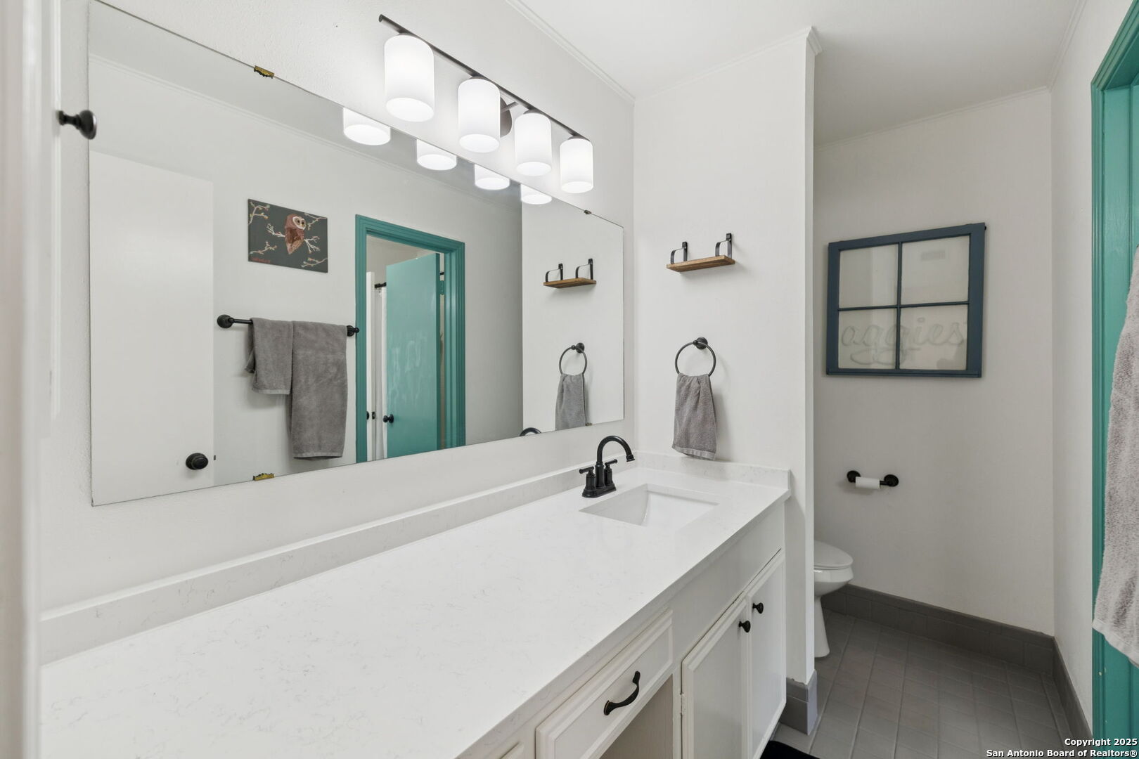 102 Ruelle Ln 220-B