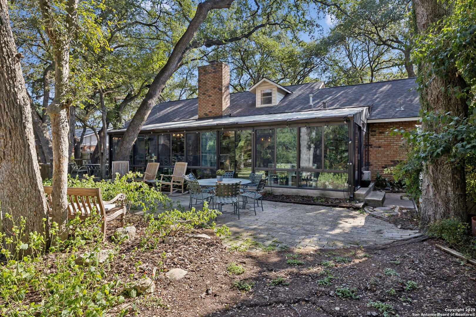 9206 Oak Downs