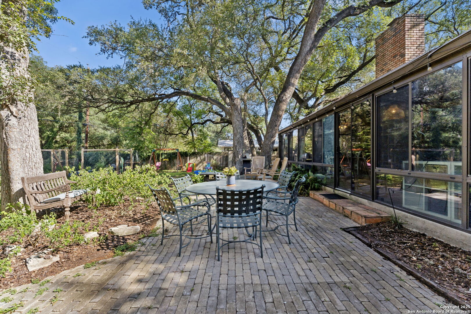 9206 Oak Downs