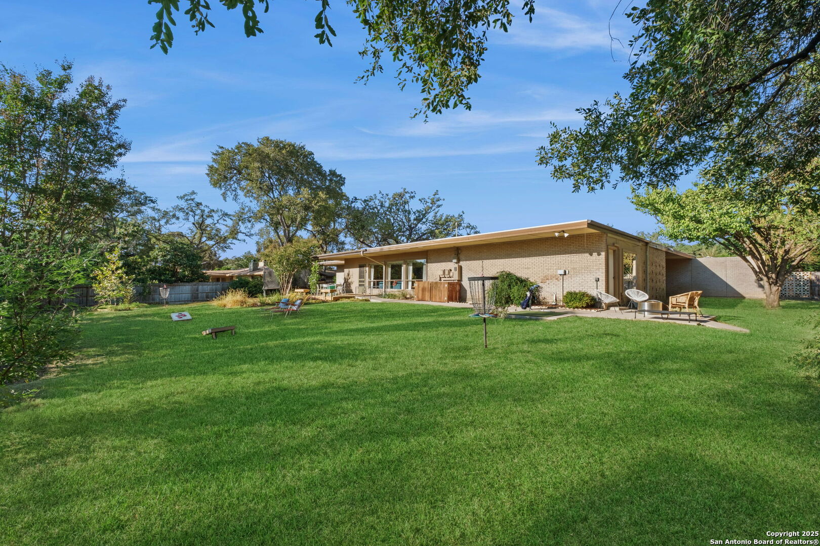 1308 Spanish Oaks