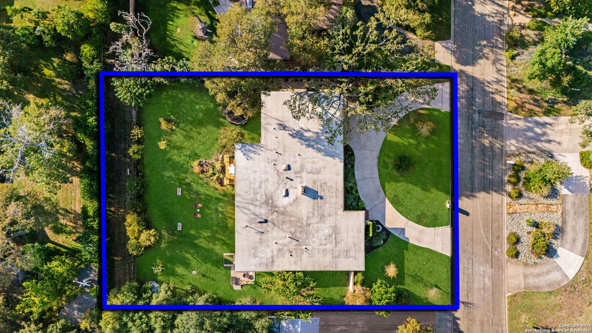 1308 Spanish Oaks