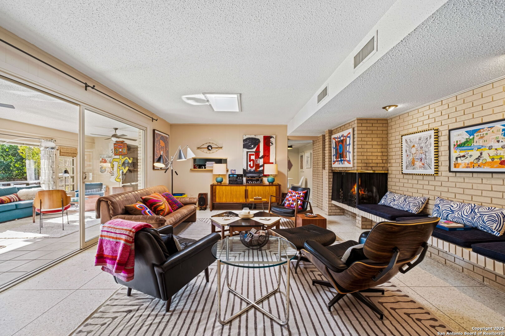 1308 Spanish Oaks