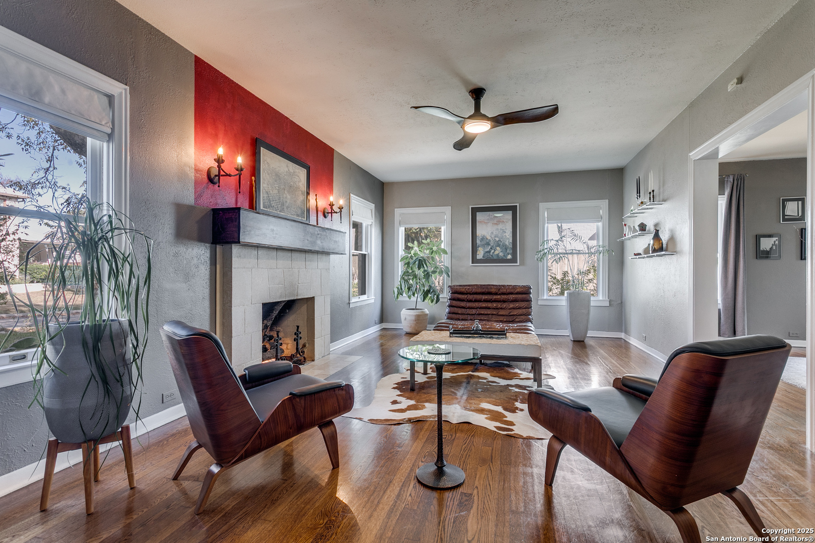 430 Thelma Dr.