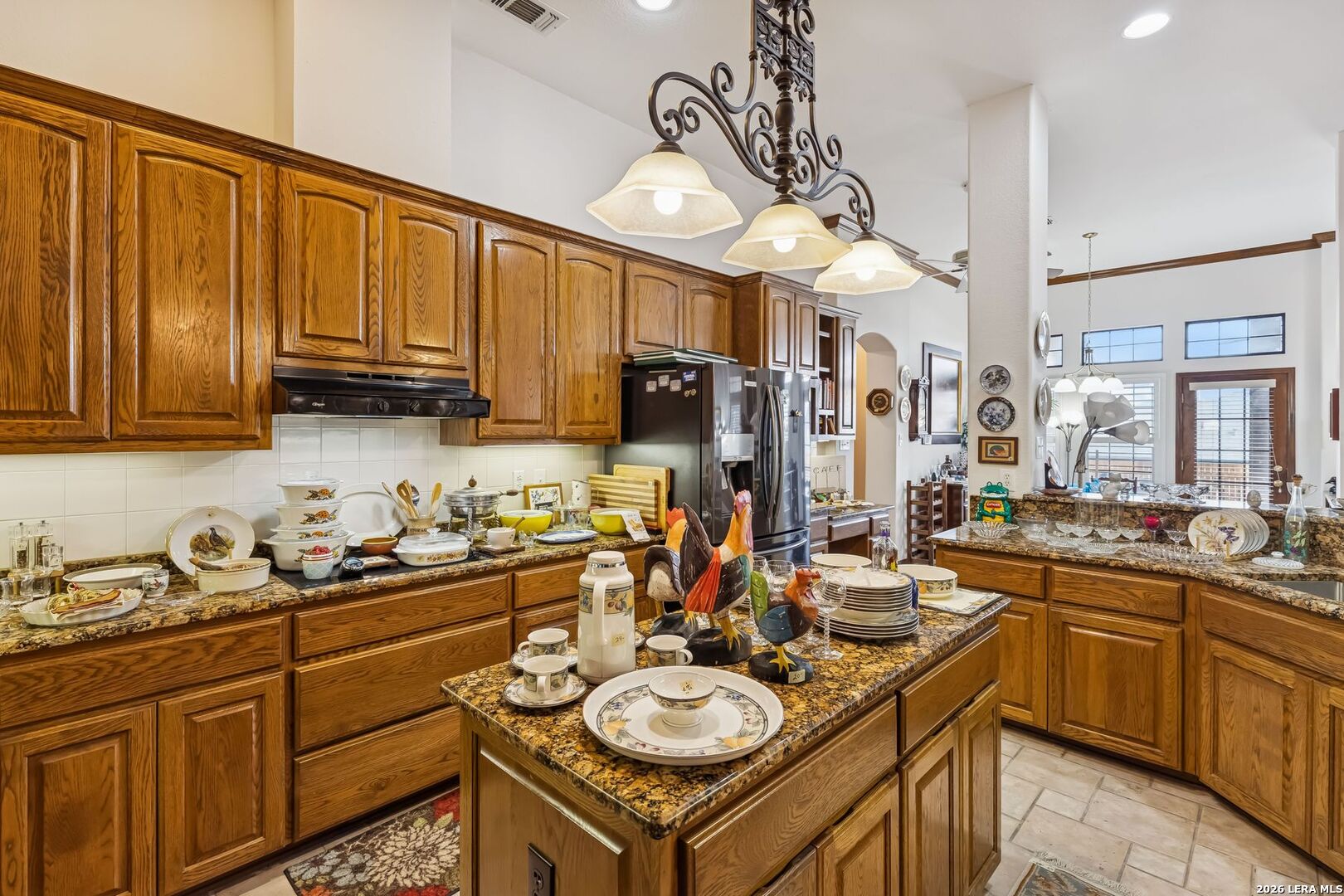 5923 Windy Cove