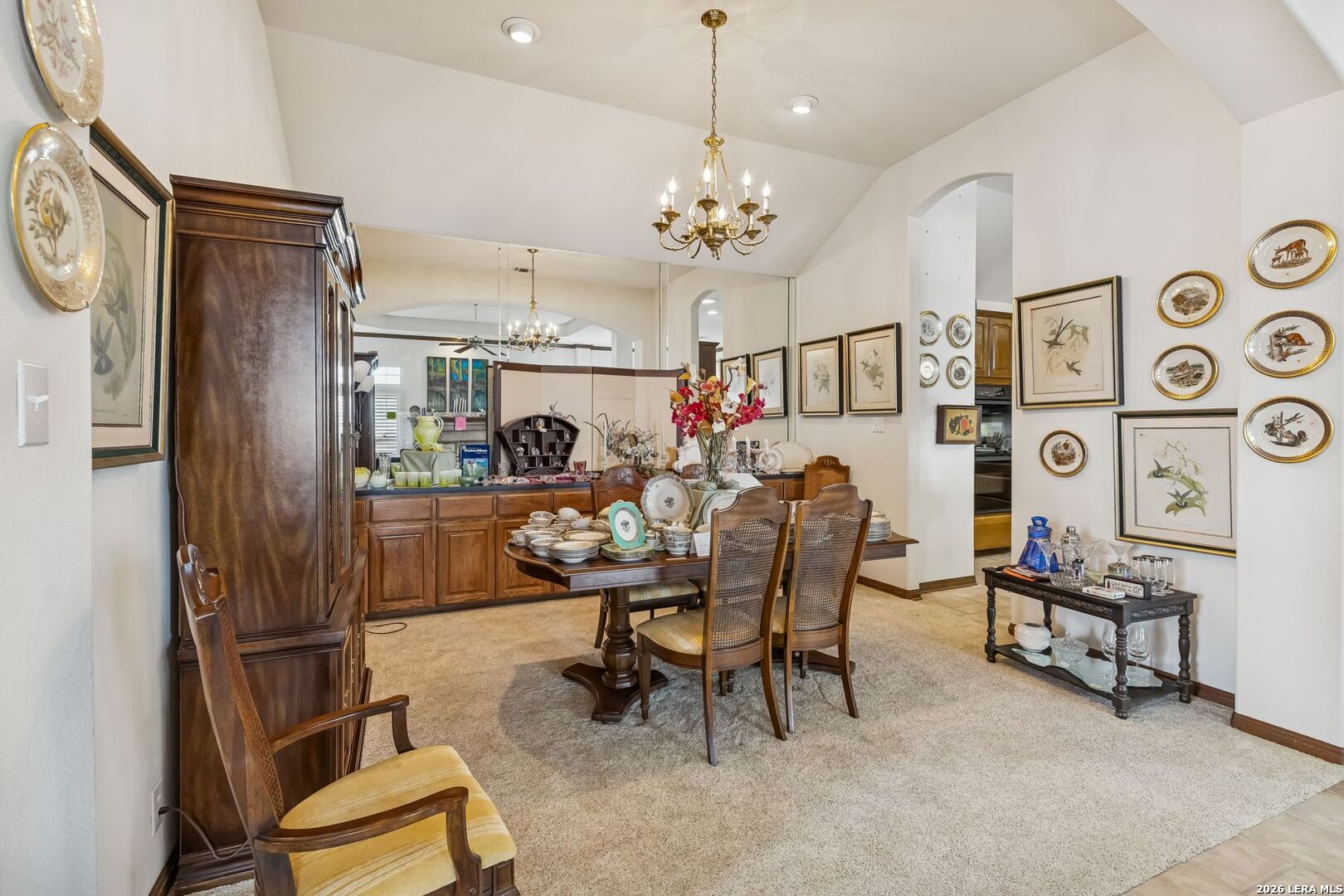 5923 Windy Cove