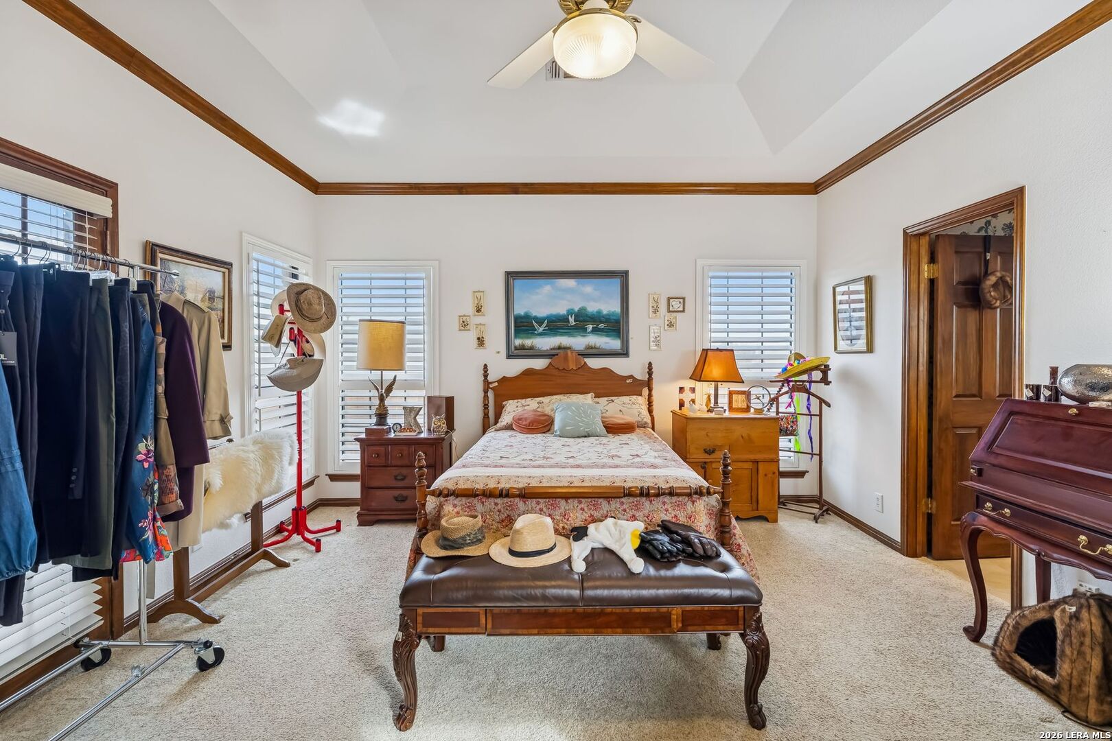 5923 Windy Cove