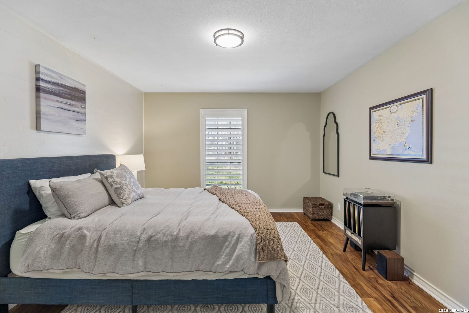 2442 Rim Oak