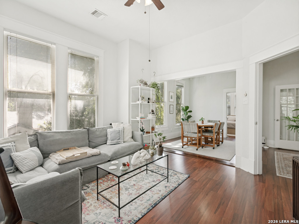 274 Post Ave