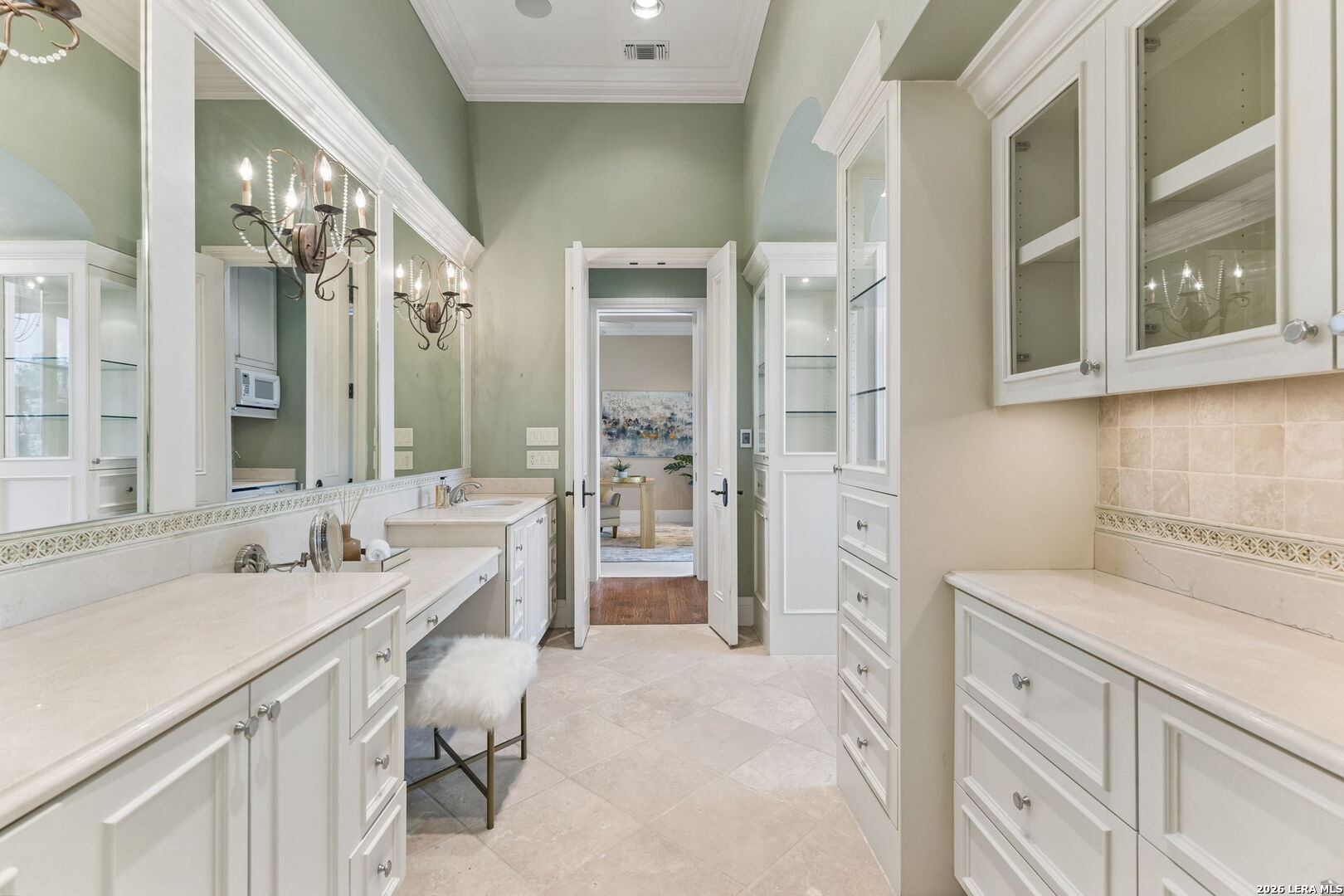 3011 Rustlers Trail