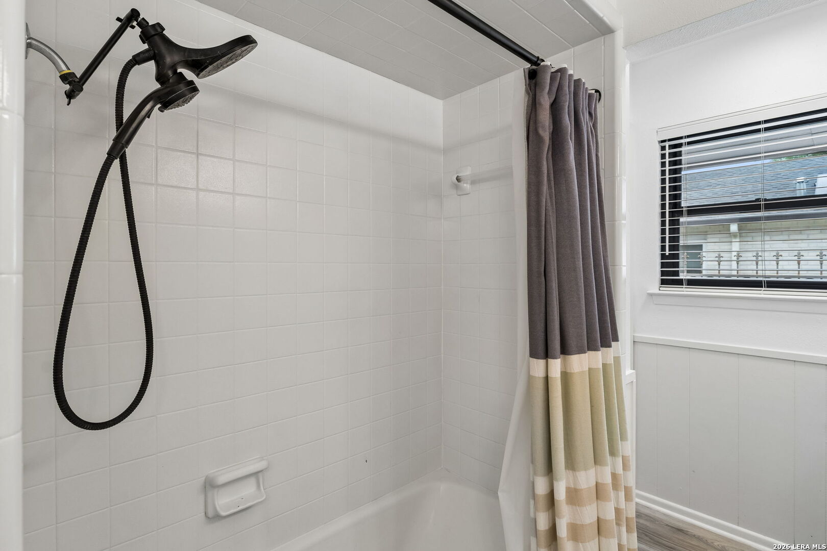 3714 Twisted Oaks Dr