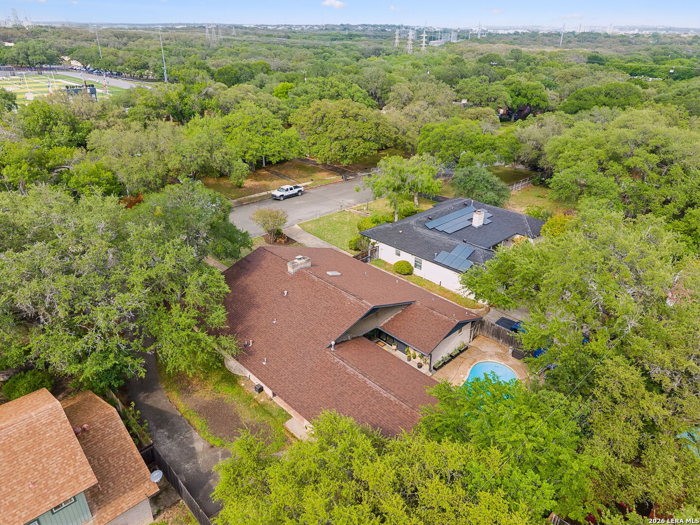3714 Twisted Oaks Dr