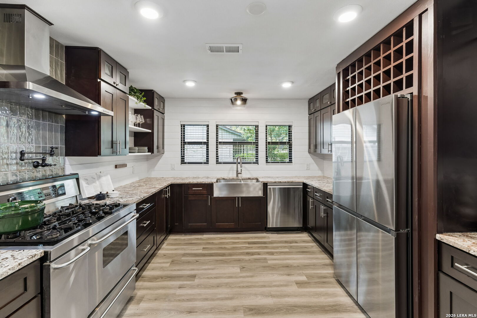 3714 Twisted Oaks Dr