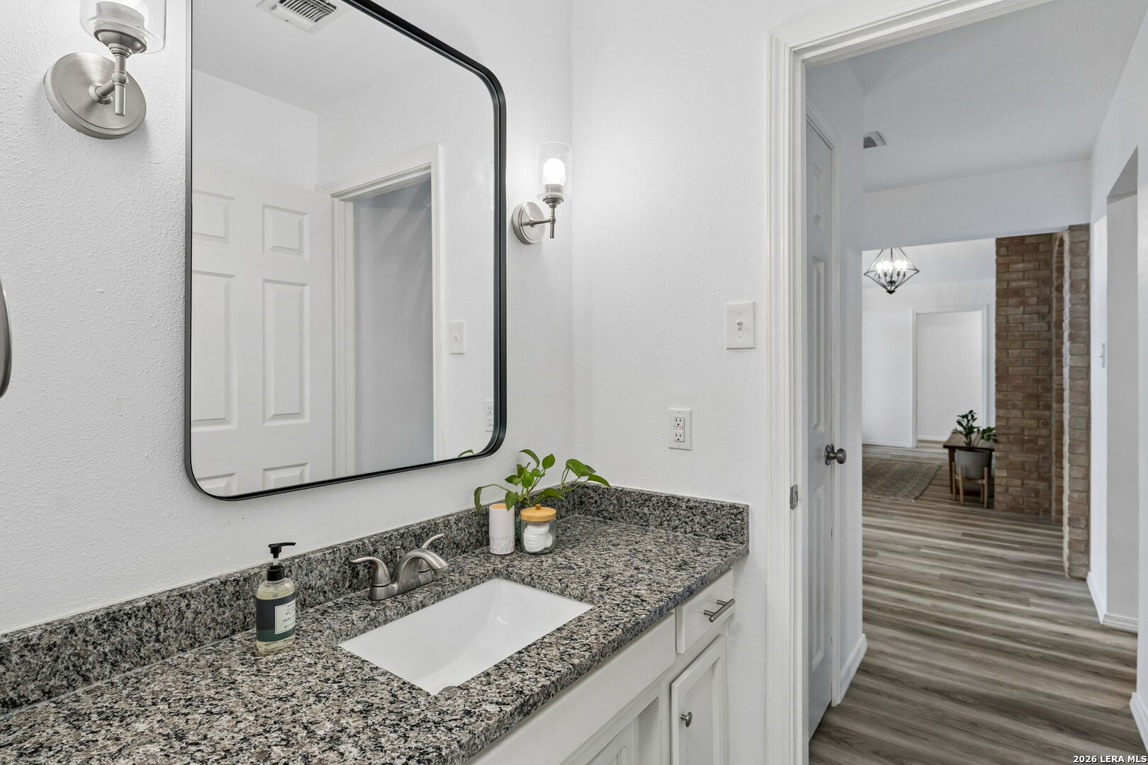 3714 Twisted Oaks Dr