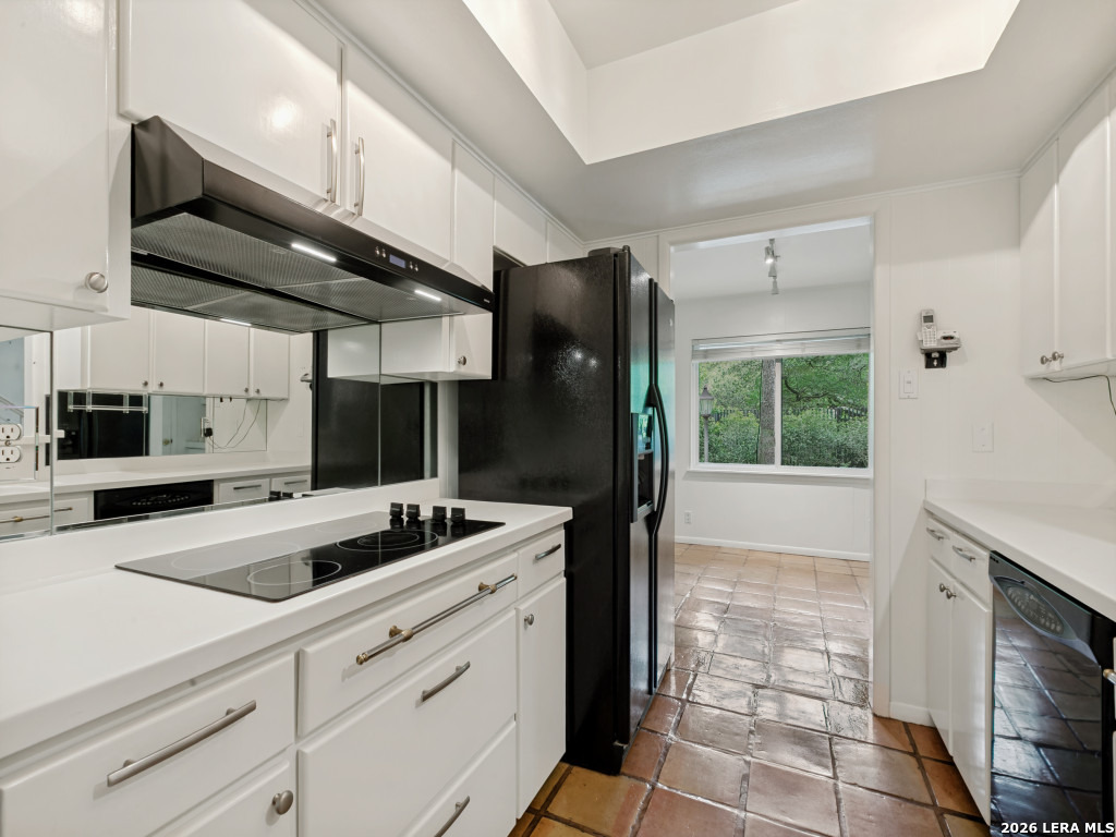 2518 Old Orchard Ln