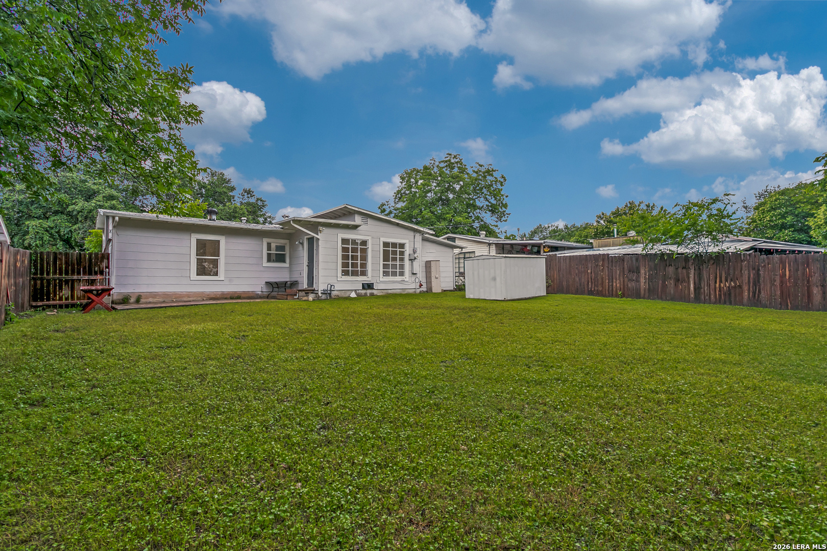 707 Sumner Dr