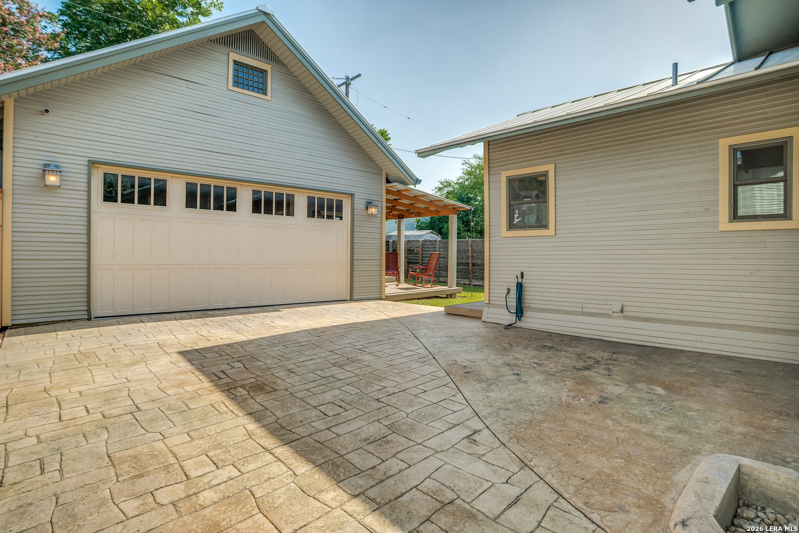 428 Queen Anne Ct