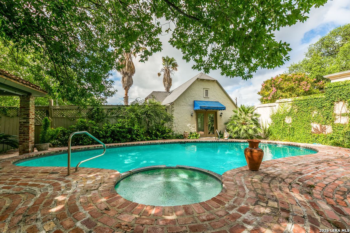 214 Terrell Rd