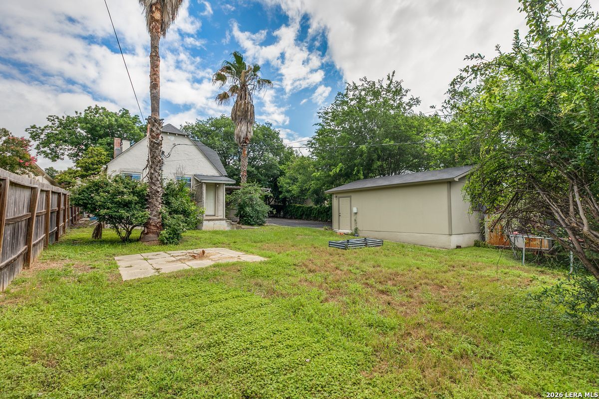214 Terrell Rd
