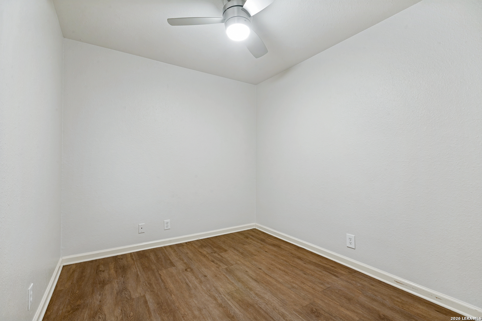 215 Eleanor Ave