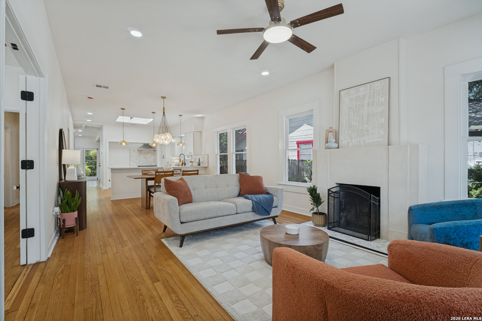 214 Ira Ave