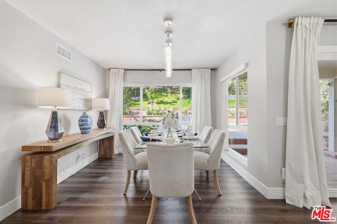 19041 Muirkirk Dr