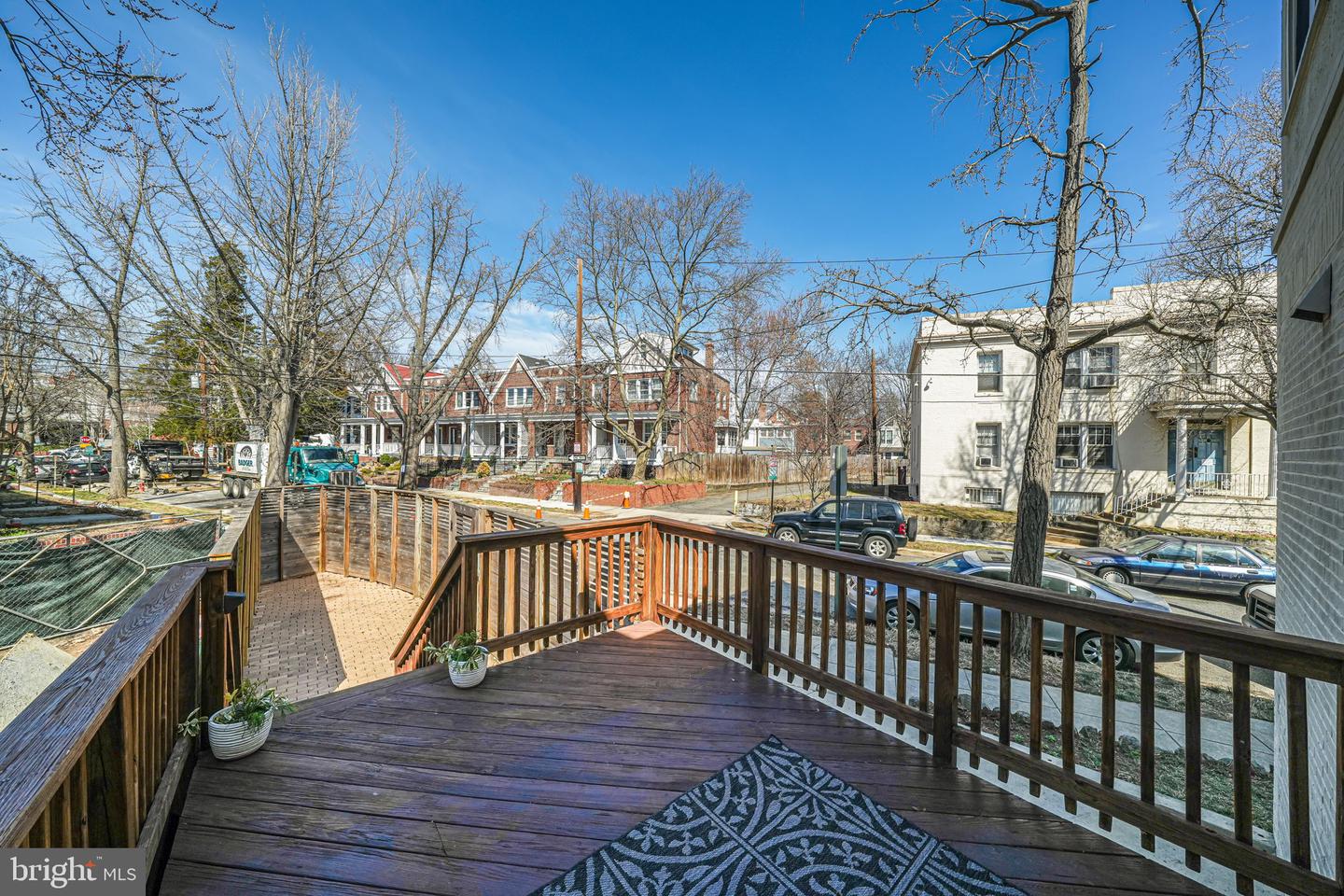 3731 Benton St NW