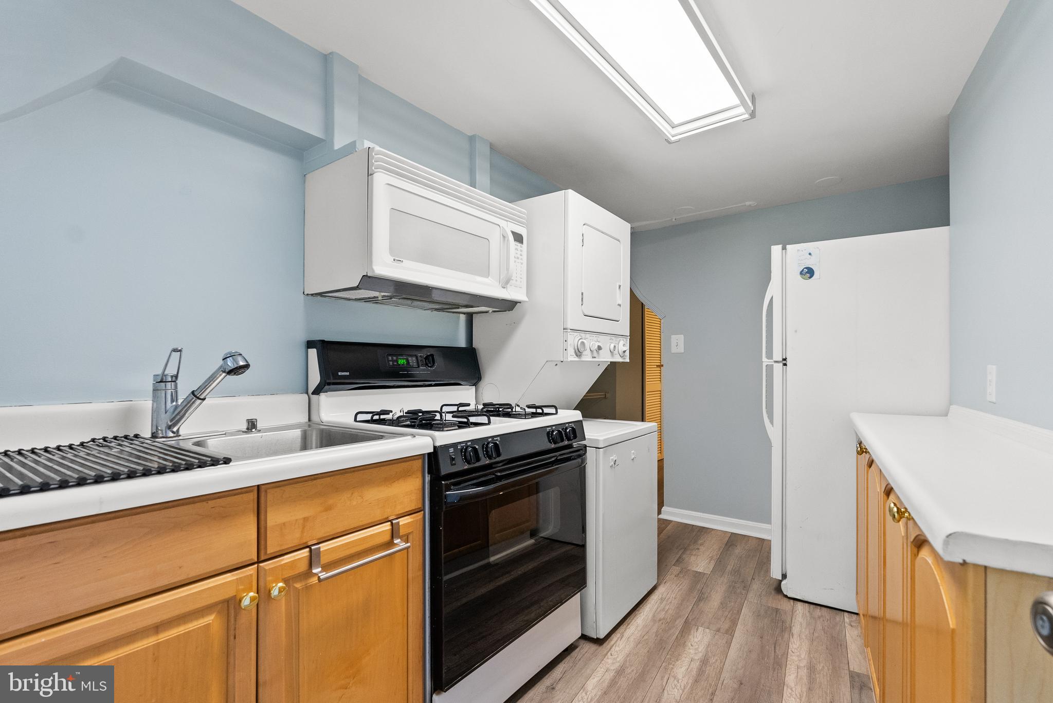 1511 44th St NW