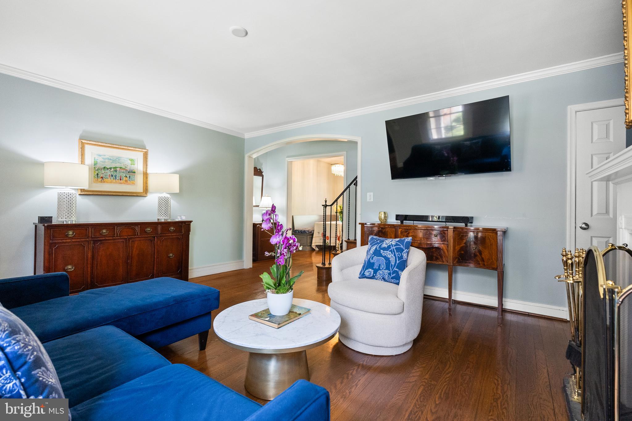 1511 44th St NW